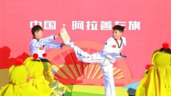 总决赛！2019内蒙古自治区“草原之旅”自行车联赛（阿拉善左旗站）