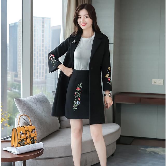 女人外套别乱穿,不然显老,看这几款,今年最流行