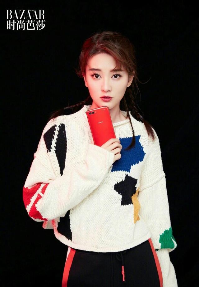 乔欣变身不良少女?小脏辫搭配暗黑系妆容看起