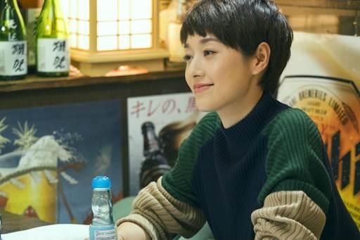 46岁陶虹老得好快,40岁的袁泉也有同样毛病,她