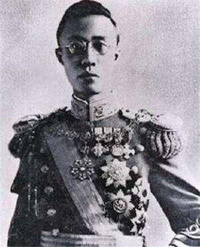 溥仪重游故宫时,遇见当年怀疑给自己戴绿帽的