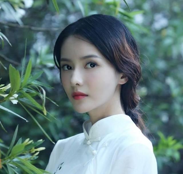 当年的丑女 网友:快掐我,这不是真的!