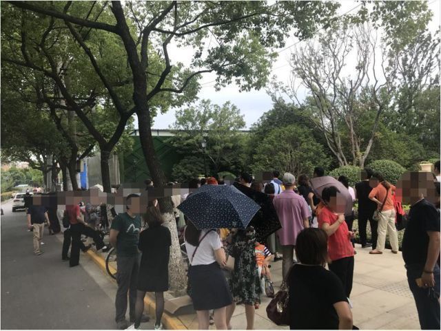 大雨浇不灭的购房热情!绿地海悦今早首开售罄