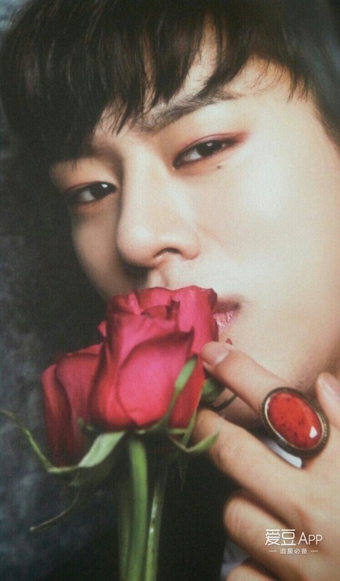 [李钟硕][分享]170729 那些拥有性感标志的泪痣男明星…二硕是你的