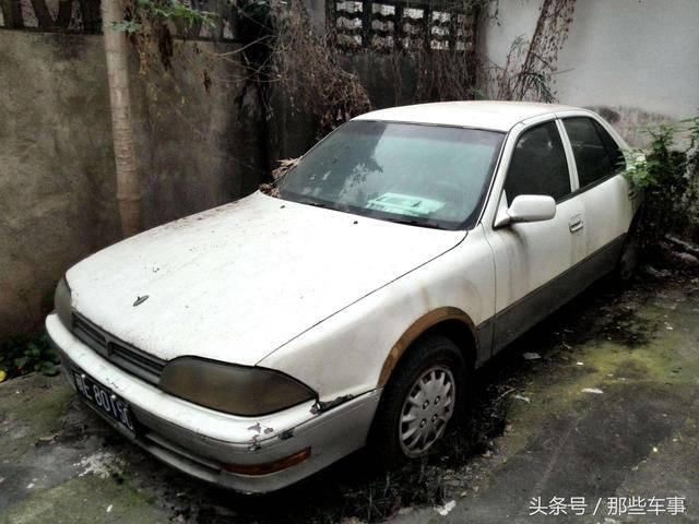 小区的停车位分为地上地下,你会选地上停车位