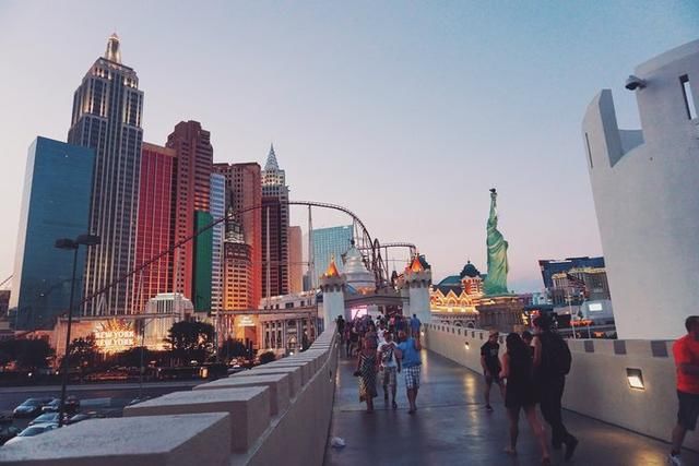 美国看病记|挂号费600美金,要钱还是就医?(内附