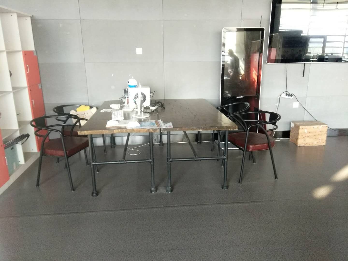 时代伟大的召唤,青春无悔的选择,干事创业!理想