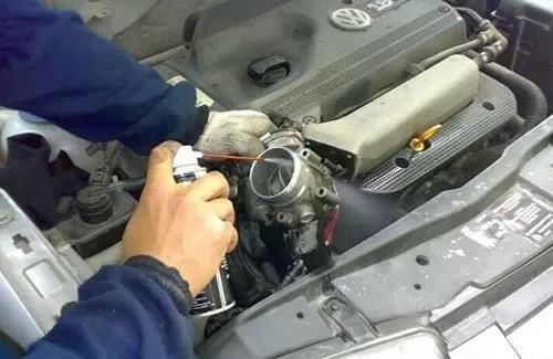 汽车节气门喷油嘴清洗作用大吗?