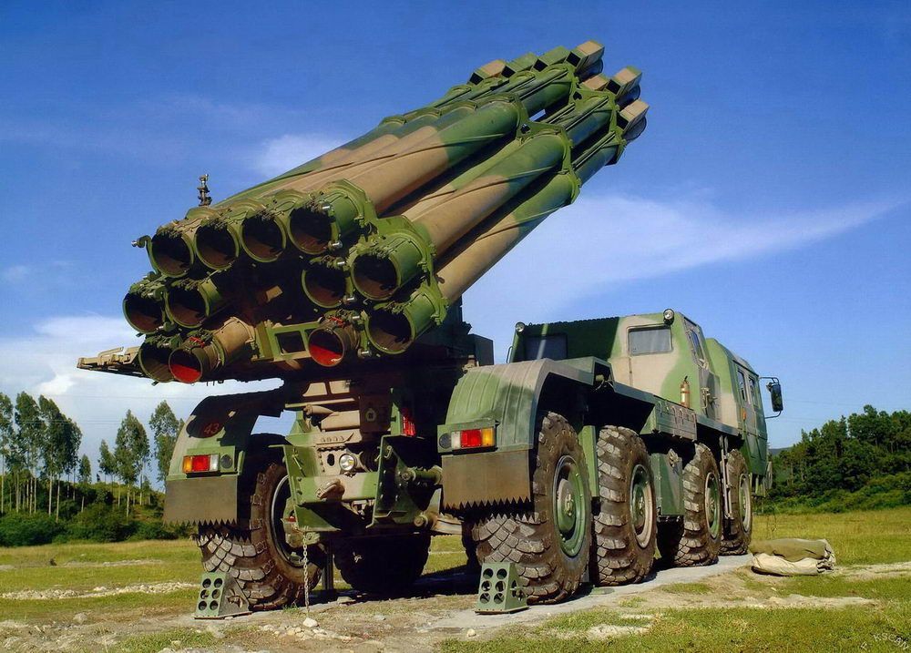 越南凭在南沙部署火箭炮就想遏制中国?