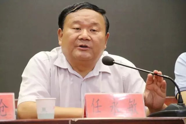 渭南市轨道交通运输高级技工学校招生说明会上学生专业技能展示登峰造极