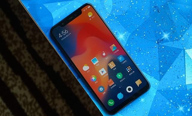 都是骁龙845,买小米8还是一加6?哪个性价比更