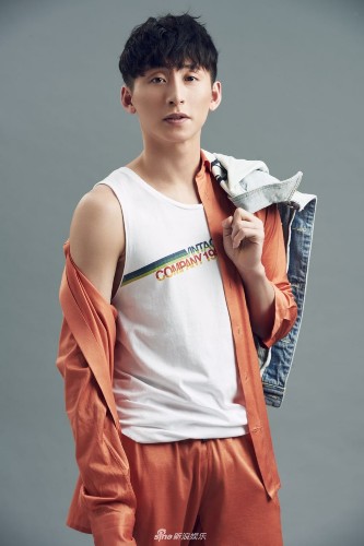 组图:林跃全运会全能千分夺冠 颜值堪比娱乐圈鲜肉