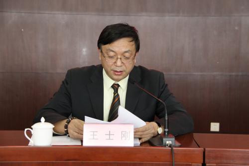 滚动新闻说起王士刚也算是公证领域的知名专家,按照他自己在实名认证