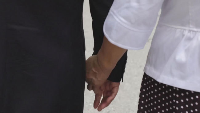 不畏惧老去 也不害怕死亡 不畏惧老去 也不害怕死亡