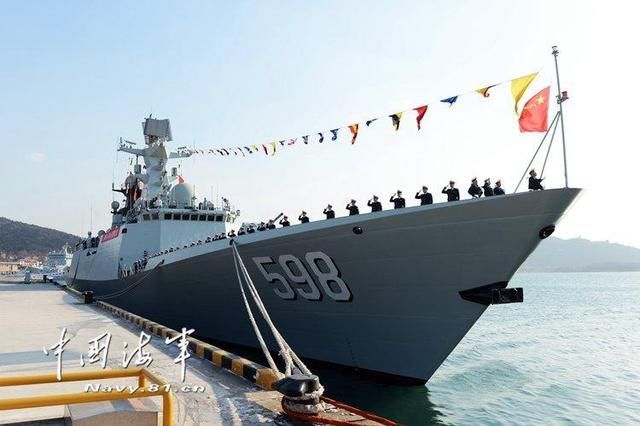 中国2018年服役的第一艘军舰曝光,未来有可能