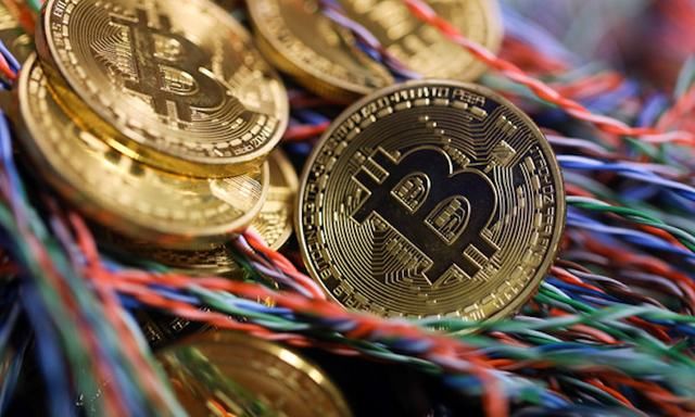 做空比特币?GBTC空军用血的教训告诉你风险