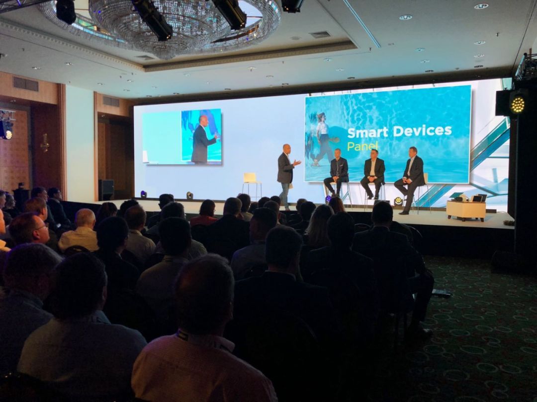 99%人不知道中国企业在海外有多拼:演讲后台