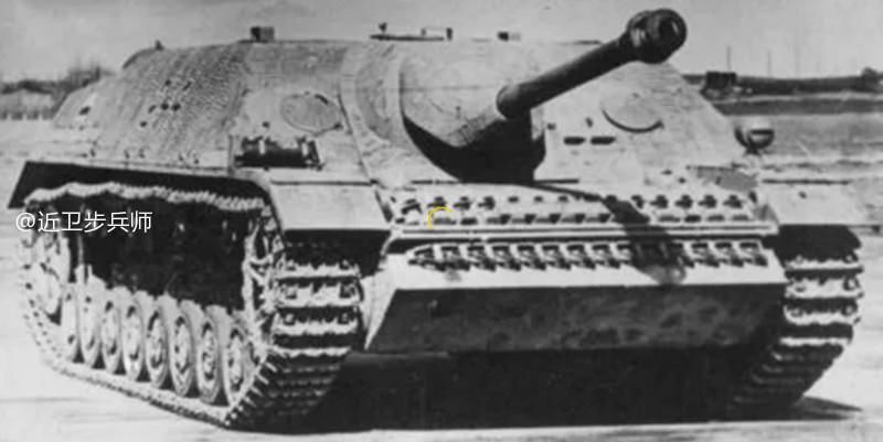 如何看待二战德军四号坦克如此多的改进型和衍