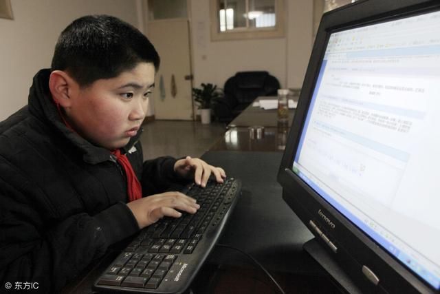 大乐透18067期二哥推荐-连续2期振幅间距把握