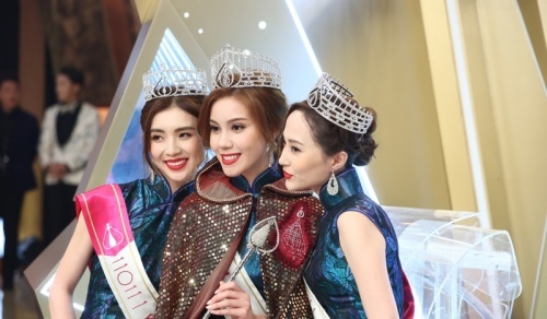 2021香港小姐三甲出炉,这个秋天颜值爆表的还有什么?