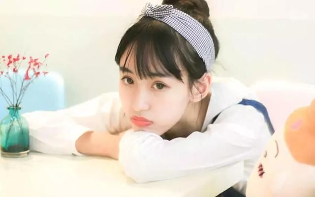 女大十八变 十二星座几岁时最漂亮?