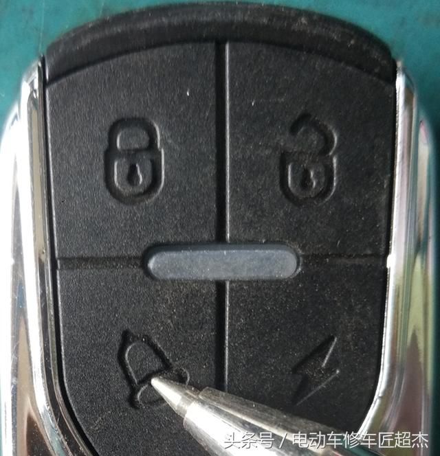 修车师傅教你几招电动车防盗器的小窍门,学会