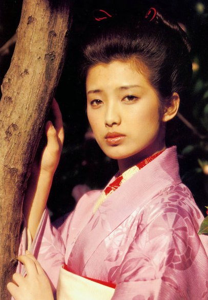 你还记得红遍中国的山口百惠么?没想到如今58岁的她变成了这样