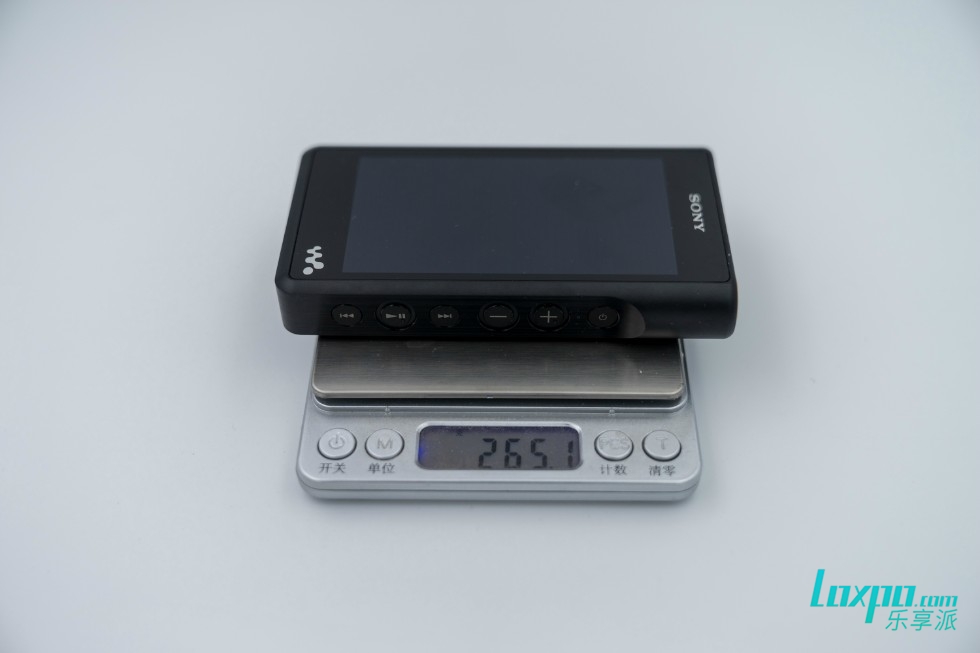 索尼黑砖 VS ZX300A,音质差距有多大?