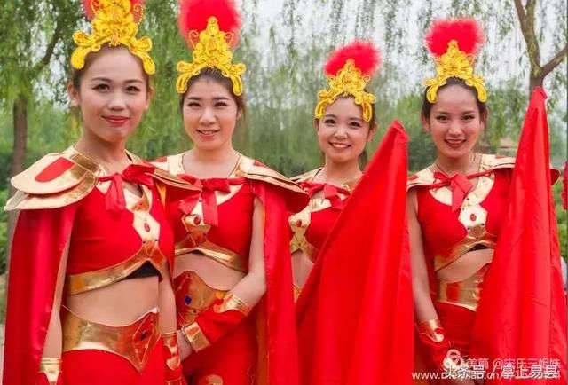 震撼!震撼!易县狼牙山首届集体婚礼!看完都想结