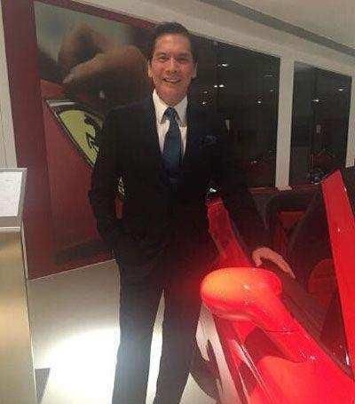 他才是最捧不红的人,师傅是李连杰,老爸投资五