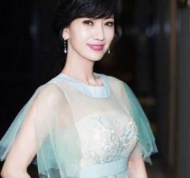 赵雅芝发微博祝福李晨范冰冰为何被喷,看看她