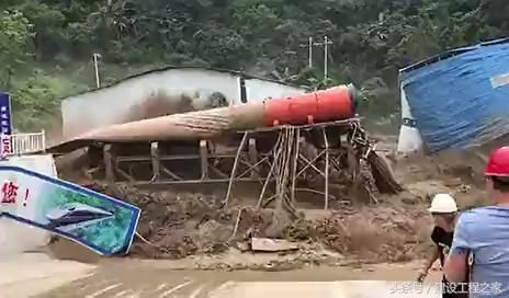 贵州荔波一在建高铁隧道突发透水事故!