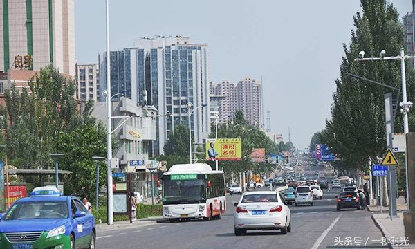 内蒙古第一区,人均GDP高达18万,不是包头的,