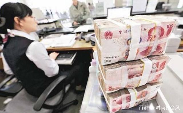 为什么超过100万存款,一定要分开两家银行存钱