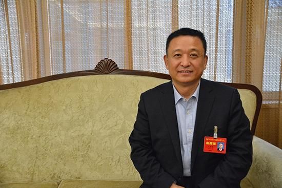 1.28声音 应尽快出台低速电动汽车上牌上路政