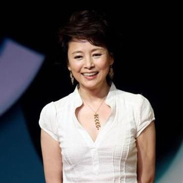 她是葛优的梦中情人,爱情以离婚收场,60岁依旧