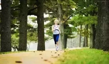 一个穴位治疗咳嗽流鼻涕!