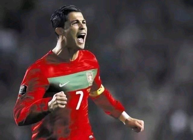 C罗:连进3球,1打11,我能不蹲监狱了吗?