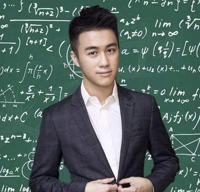 澳门赌王何鸿燊的儿子,竟然这么厉害,看看赌王