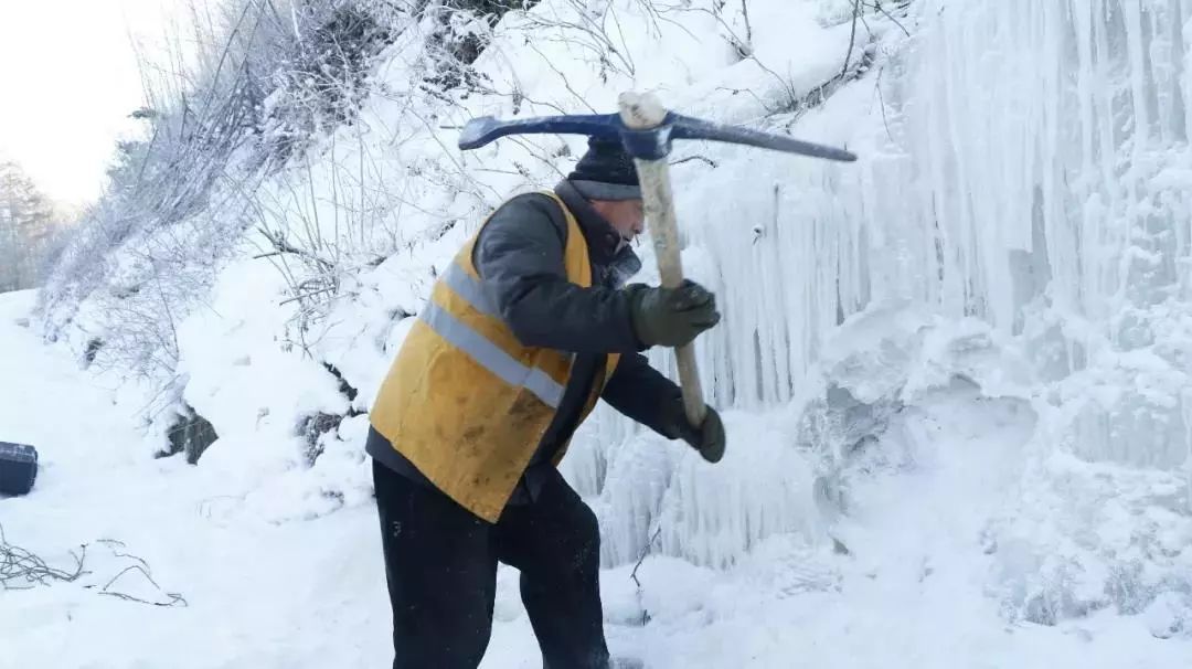 -40℃的“冷极村”，为了唯一的一趟列车……
