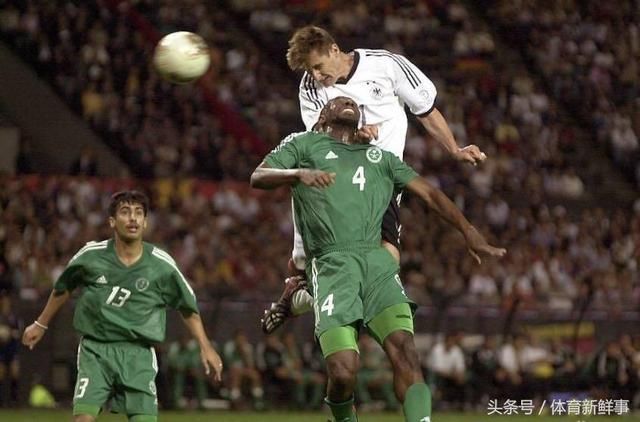 国足真不如沙特?16年前被德国8比0,如今被俄