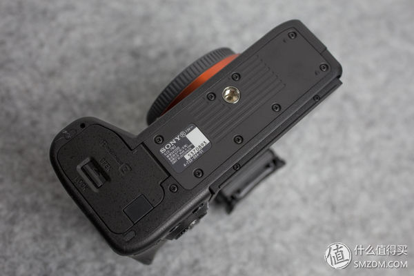 一个佳能党眼中的SONY 索尼 A7M3:索尼新款