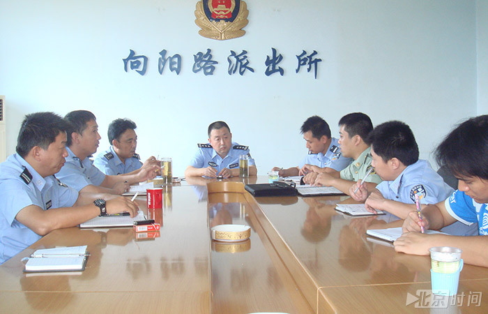 李方洪工作照