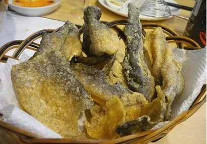 炸鱼皮用什么鱼 炸鱼皮怎么酥脆