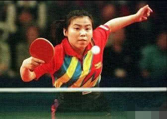 乒乓女皇邓亚萍在历史上输给过外国选手多少