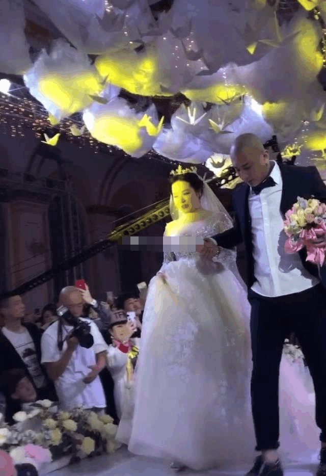 快手这三人最该被封,猫妹妹第二,第一刚收500