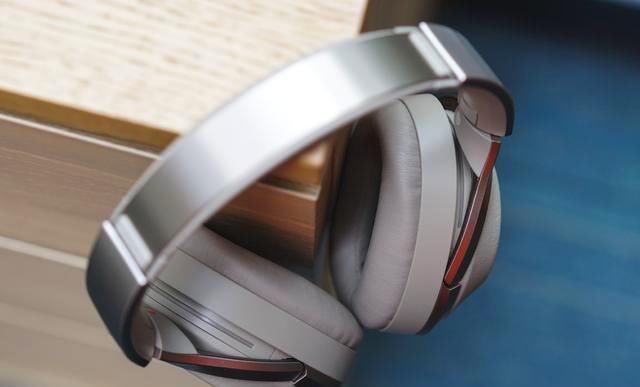 索尼降噪完整姿态,WH-1000XM2降噪耳机评测