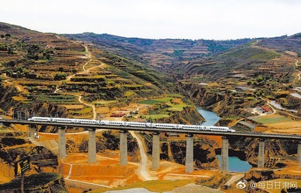 高铁横贯东西的"最后一公里",宝兰高铁与已开通运营的徐兰高铁西宝段