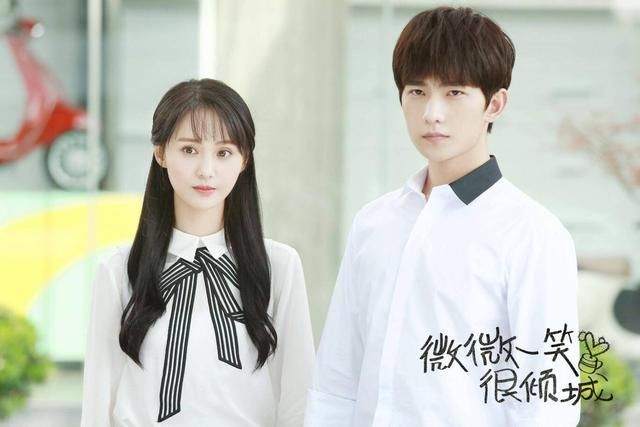 郑爽出了一本书,她把胡彦斌写在书里,而他也连