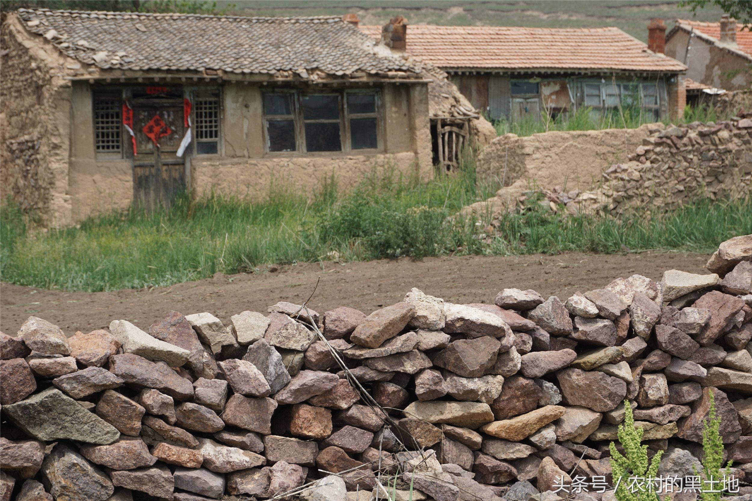 农村荒废的老房子,长期没人住,需要修缮吗